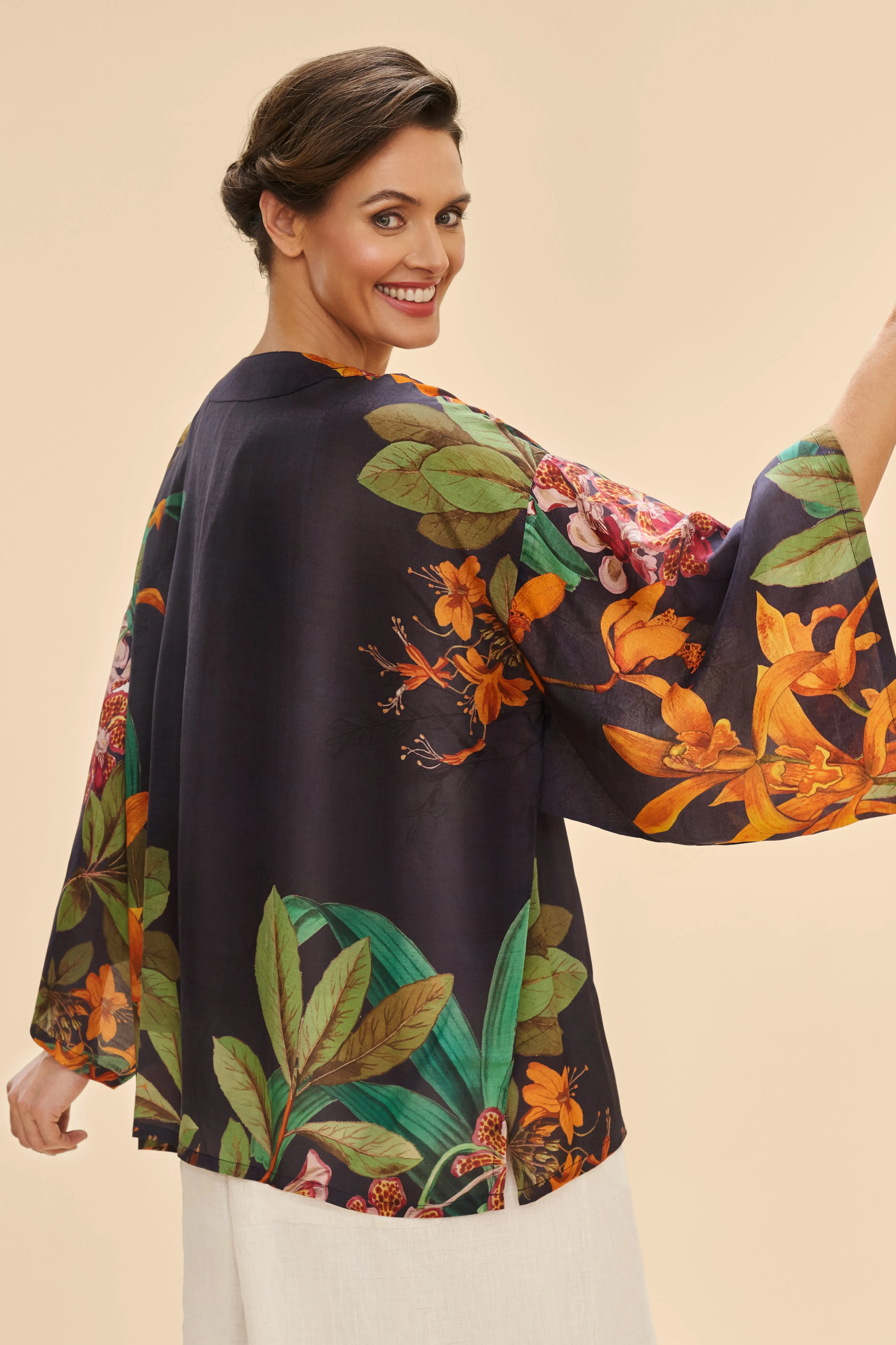 Botany Bliss Charcoal Kimono