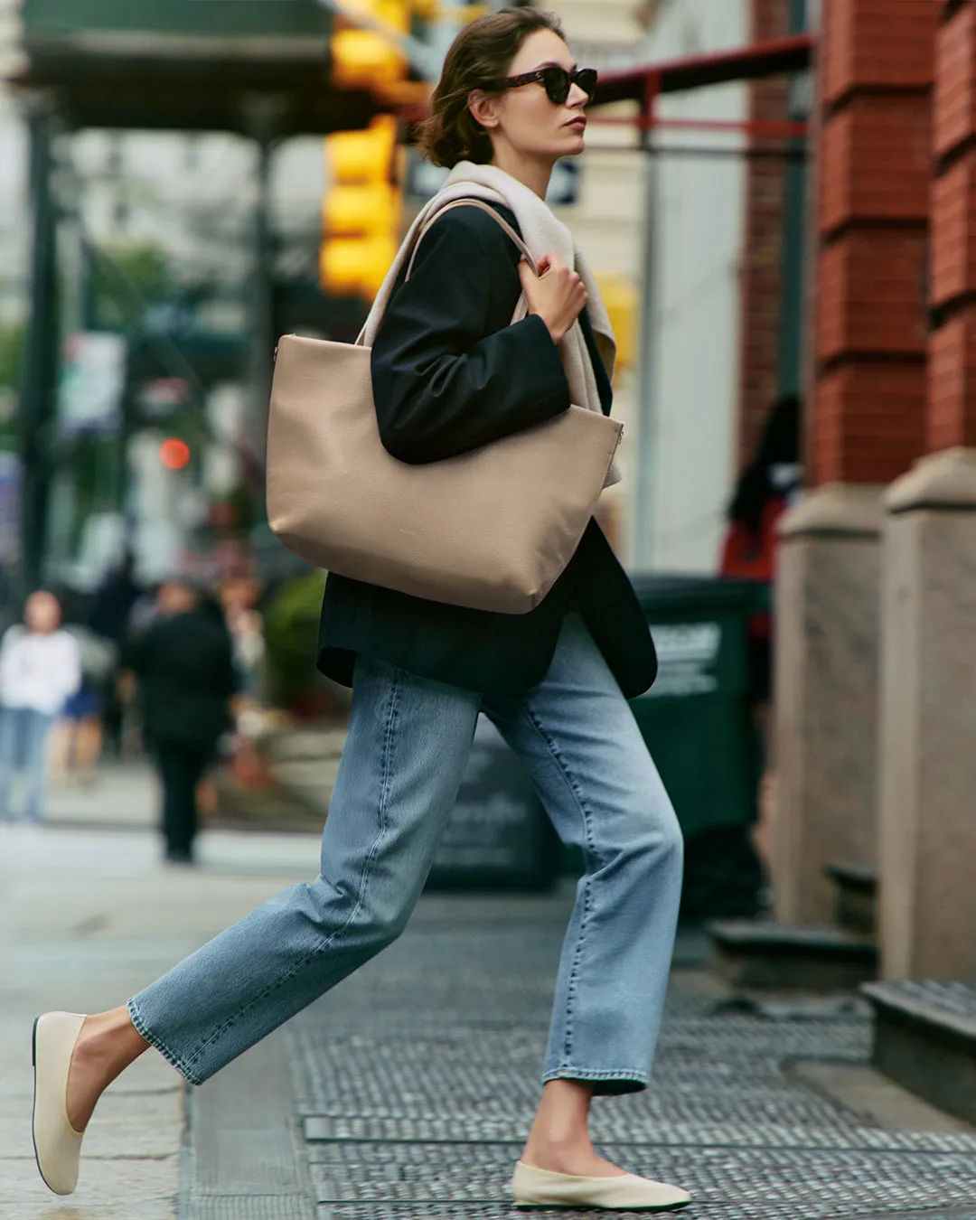 Classic Easy Zipper Tote