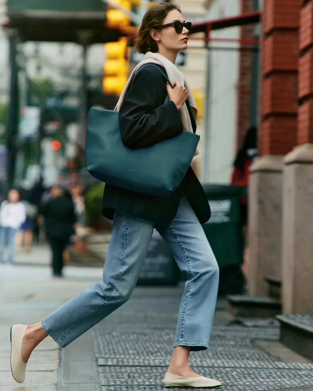 Classic Easy Zipper Tote