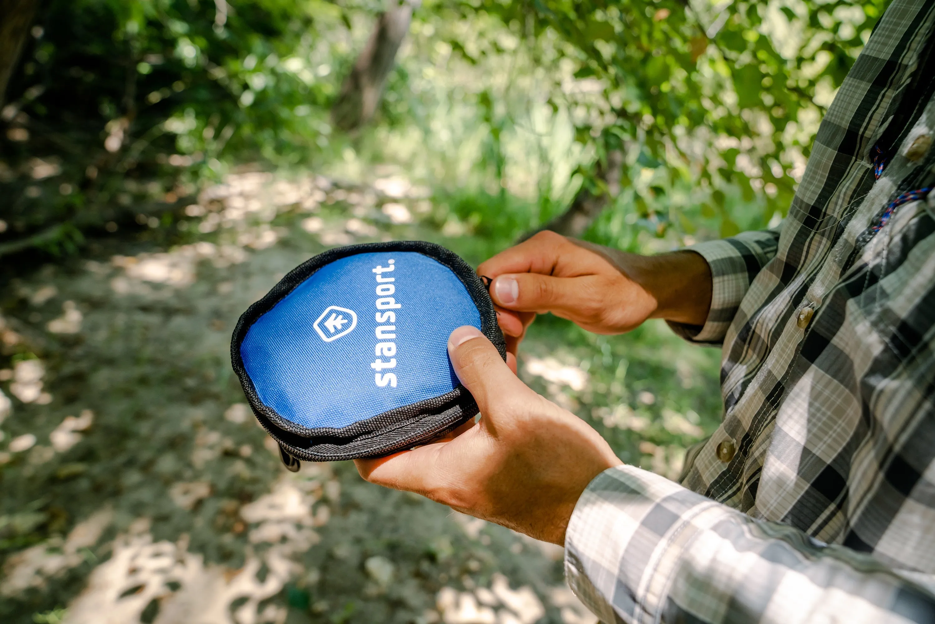 Collapsible Dog Bowls - Double Zips Together