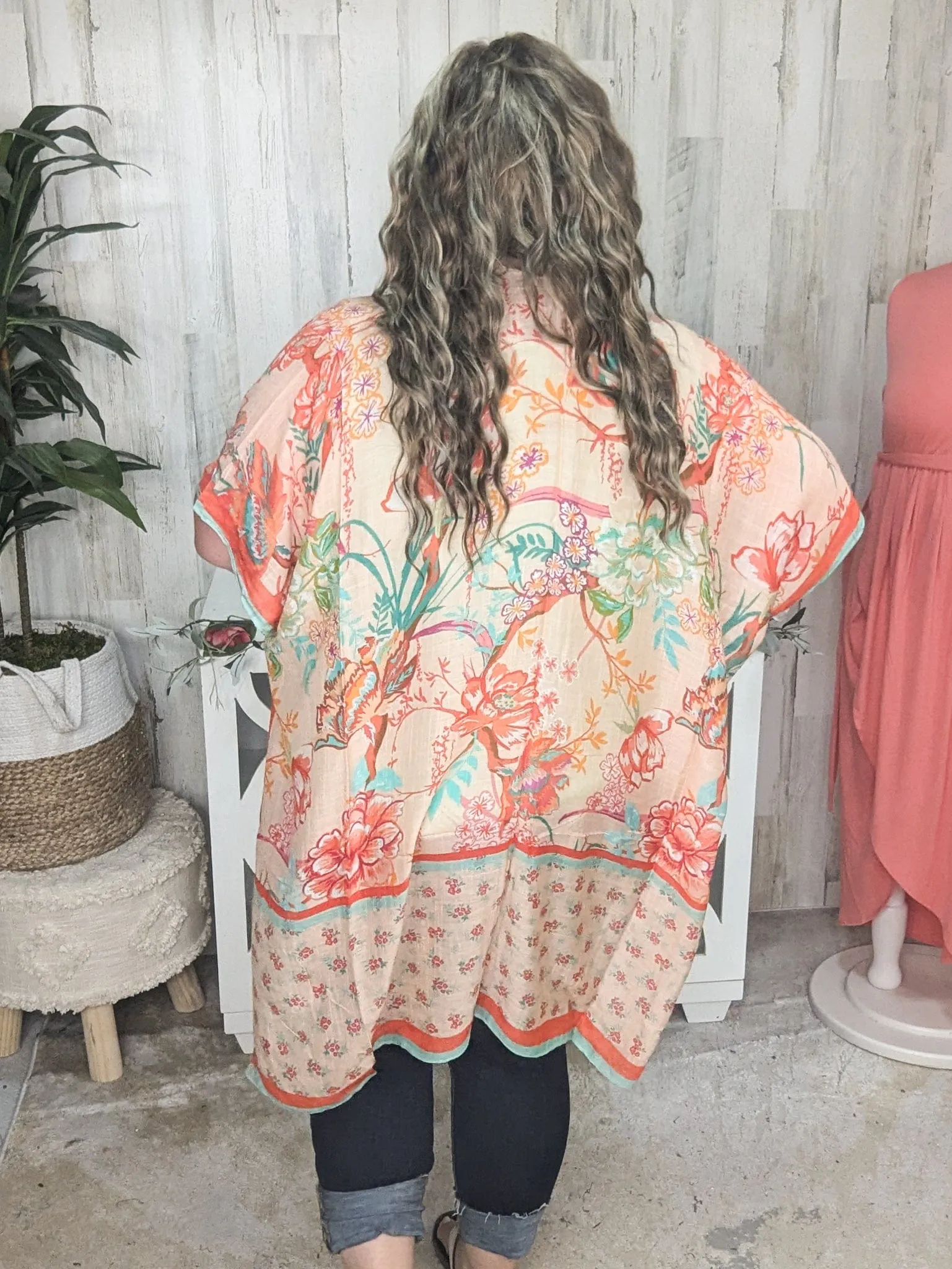 Nicole Peach Floral Kimono w/Ditsy Floral Border