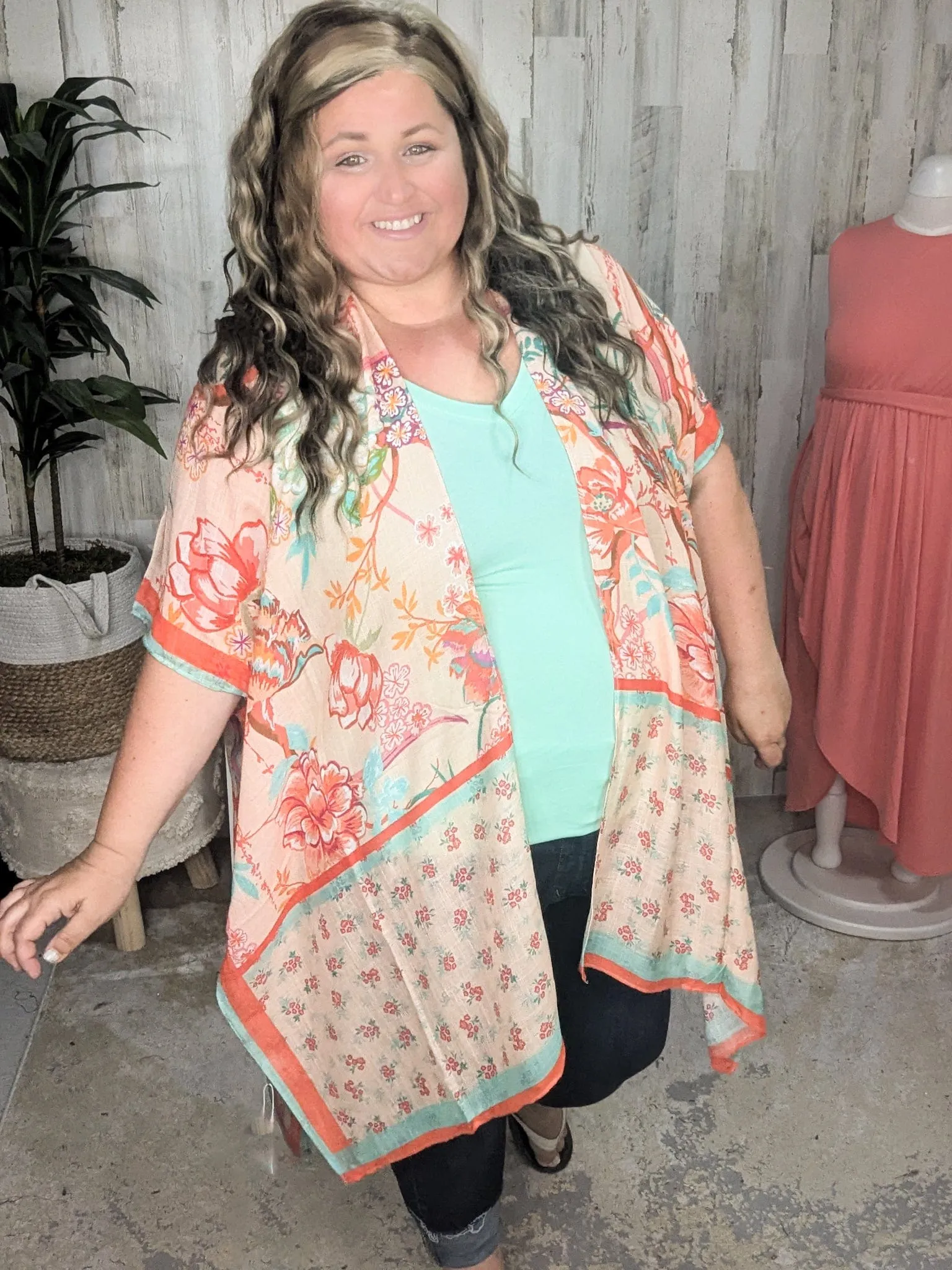 Nicole Peach Floral Kimono w/Ditsy Floral Border