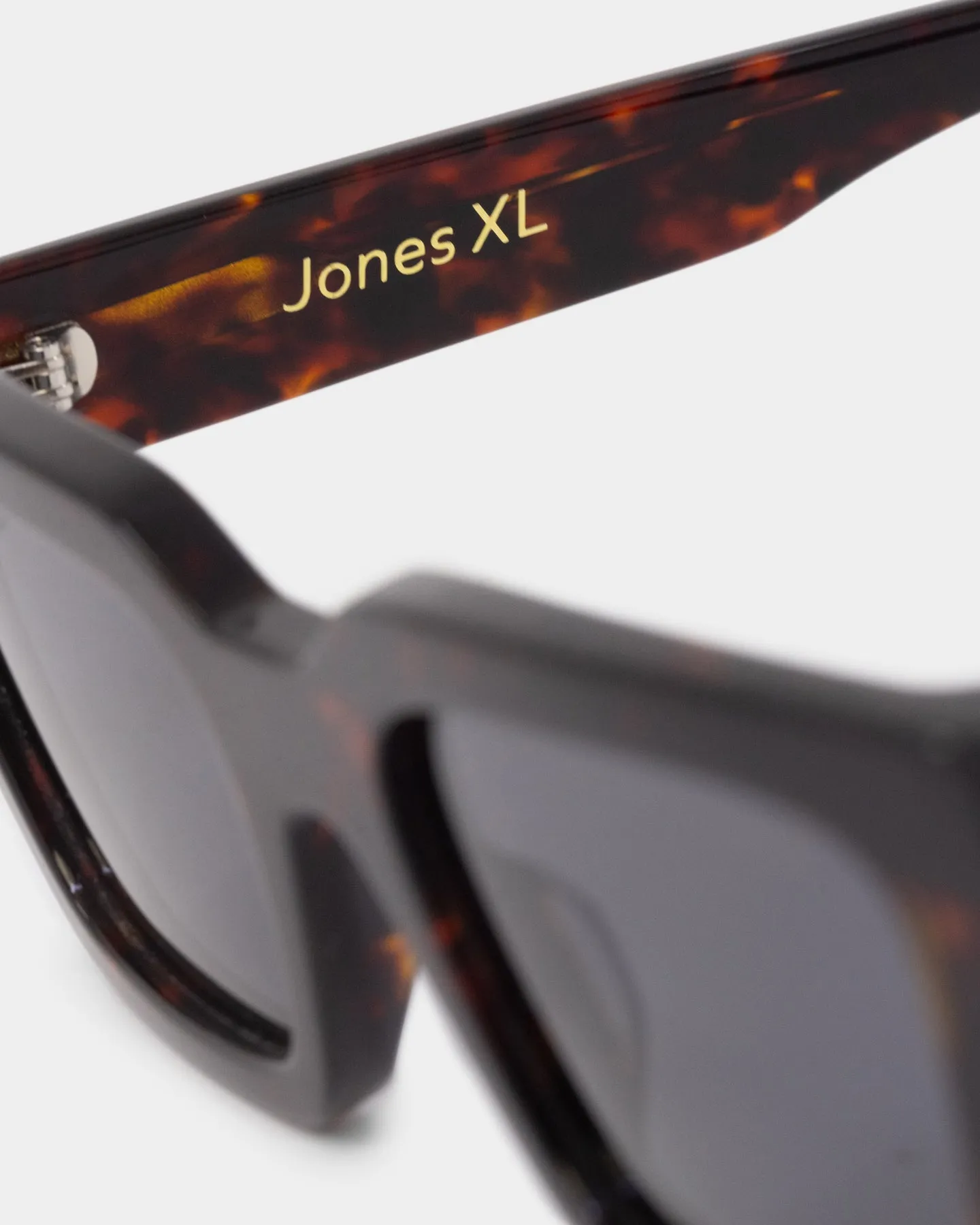 Nuqe Jones XL Sunglasses Tort/Gold